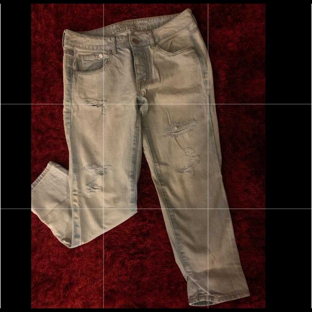 Light blue boy crop ripped American Eagle jeans